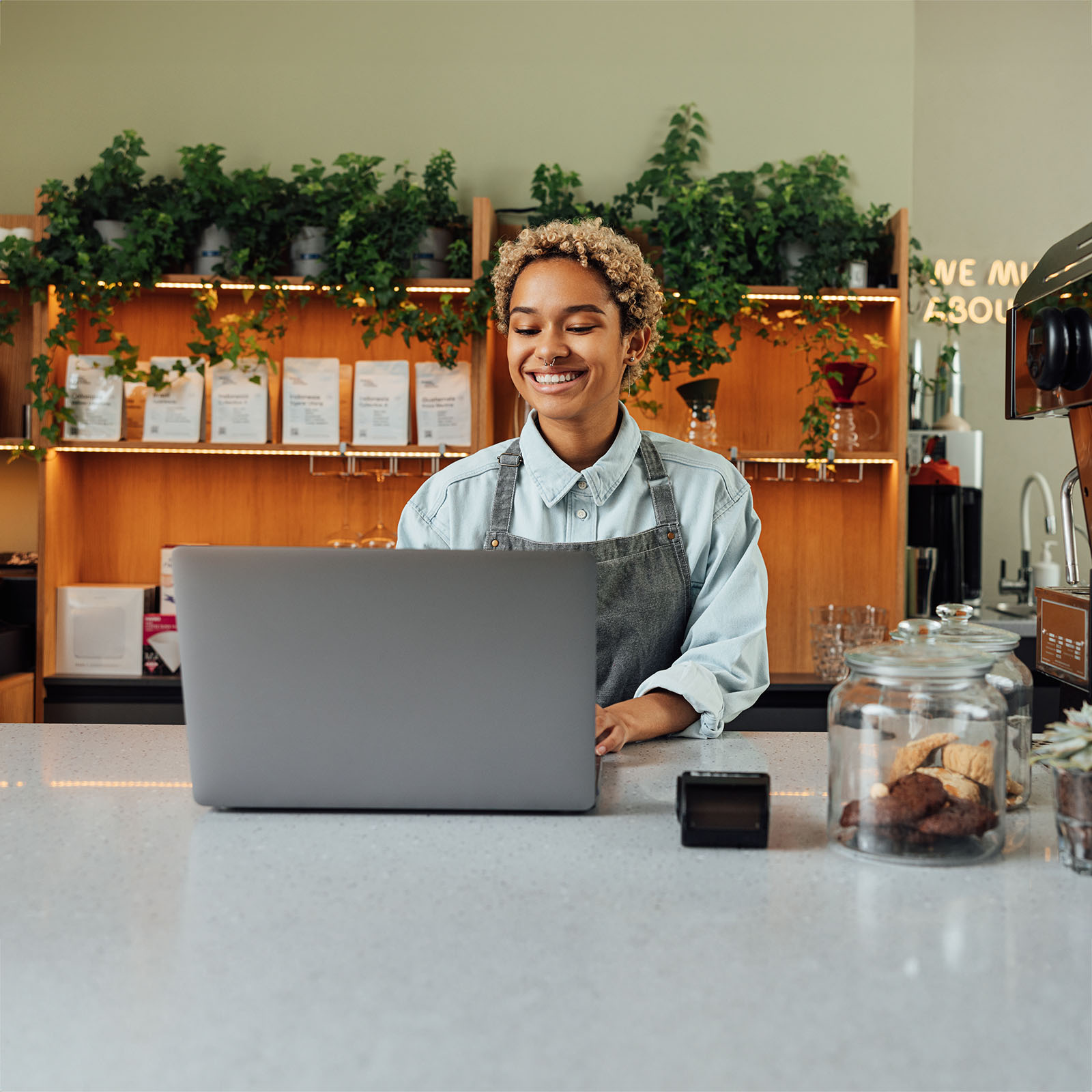 Glow Offers Small Businesses a Better Way to Buy Insurance